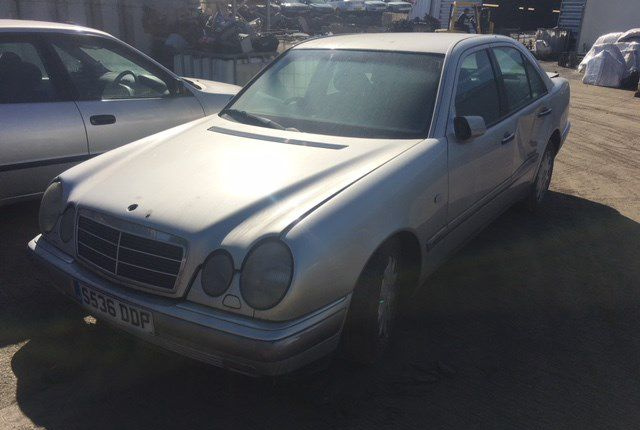 Разбор на запчасти Mercedes E W210 1995-2002