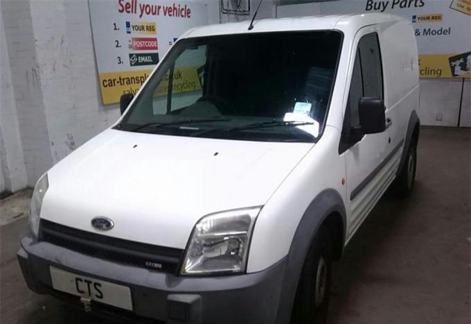 Разобран на запчасти Ford Transit Connect 2002-201