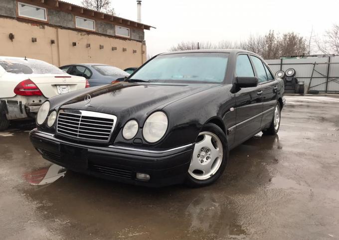 Разбор Mercedes W210 E430 1998г