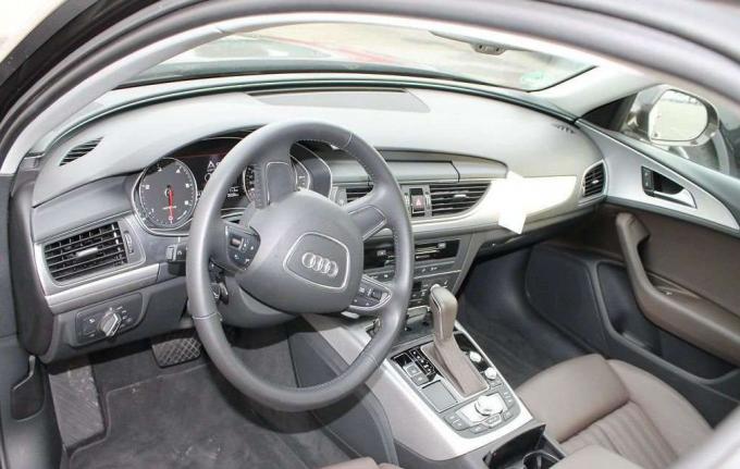 Audi A6 Allroad 2015 г на запчасти