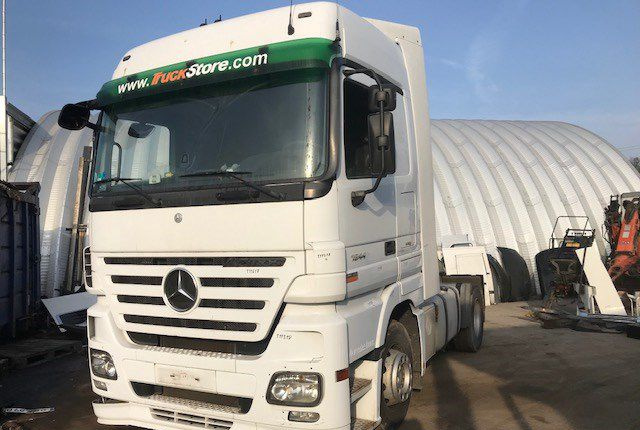 Разобран на запчасти Mercedes Actros актрос