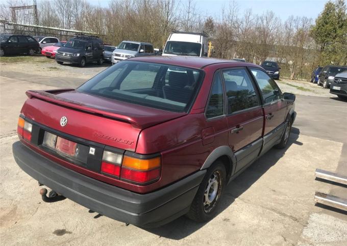 Разобран на запчасти Volkswagen Passat 3 1988-1993