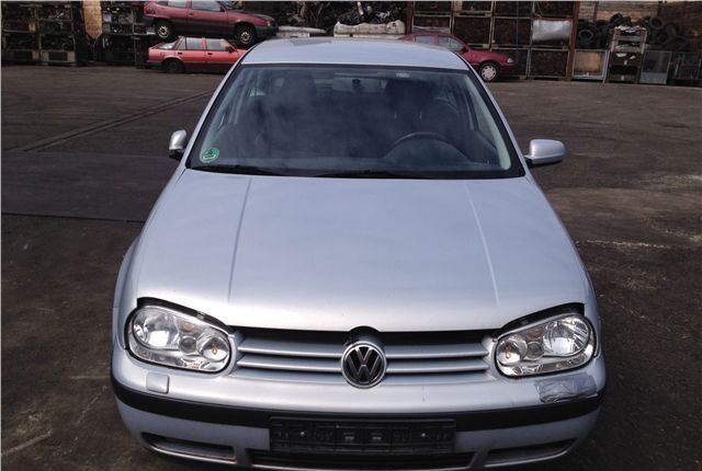 Разобран на запчасти Volkswagen Golf 4 1997-2005