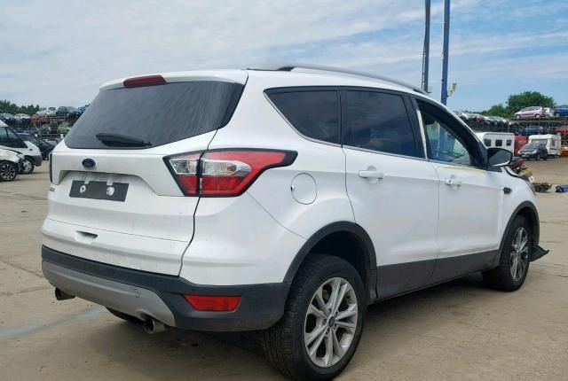 Разбор на запчасти Ford Kuga 2016