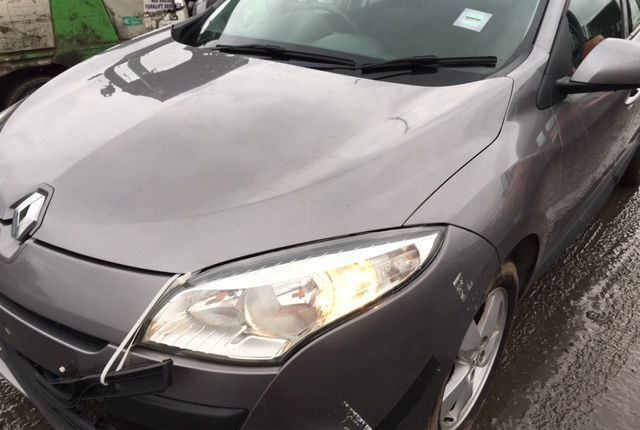 Разбор на запчасти Renault Megane 3 2009