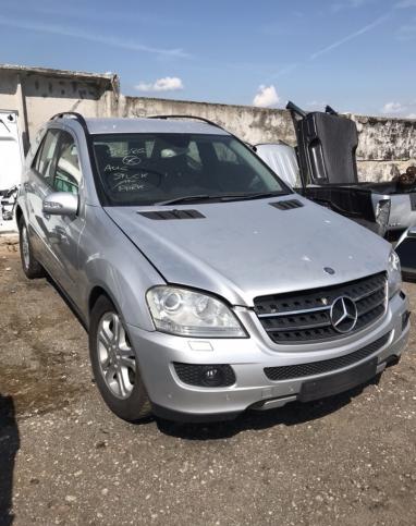 Mercedes ML W164 3,5бенз. По запчастям