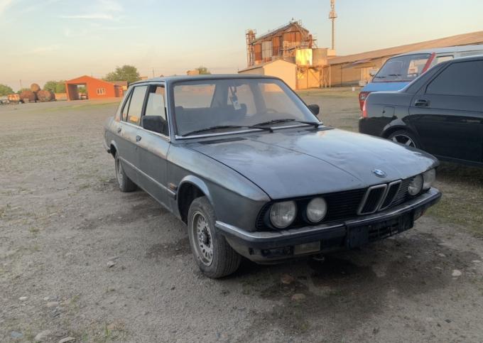 BMW E28 в полный разбор