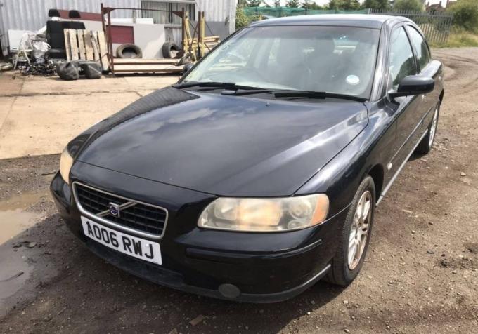 Volvo S60 2006 2.0T Из GB поступила в разбор Рест