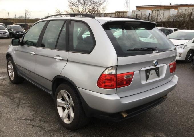 В разборе BMW X5 E53 M54