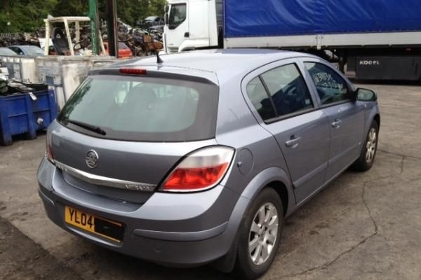 Автомобиль в разборе: Opel Astra H 2004-2010