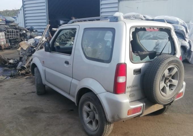 Разбор на запчасти Suzuki Jimny