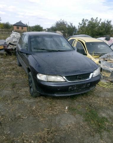 Opel vectra b 1998 год 1.6 x16xel X18xe1 X20xev