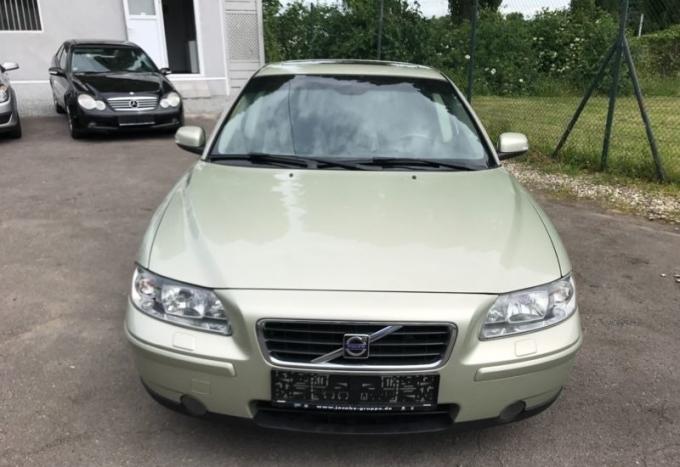 Volvo S60 2008г, на запчасти