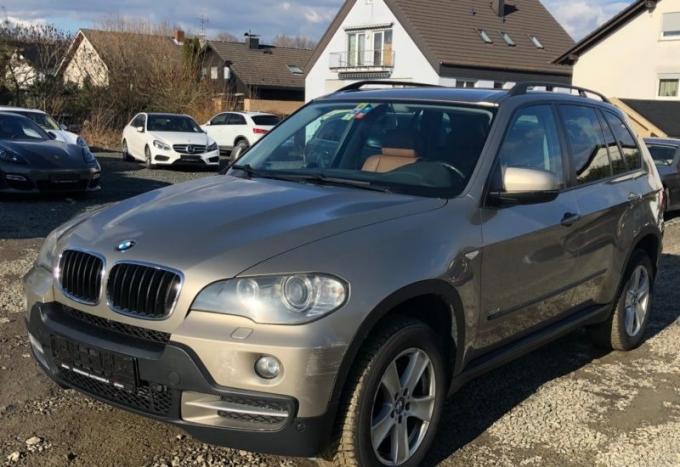 BMW X5 E70 2008 г. на запчасти