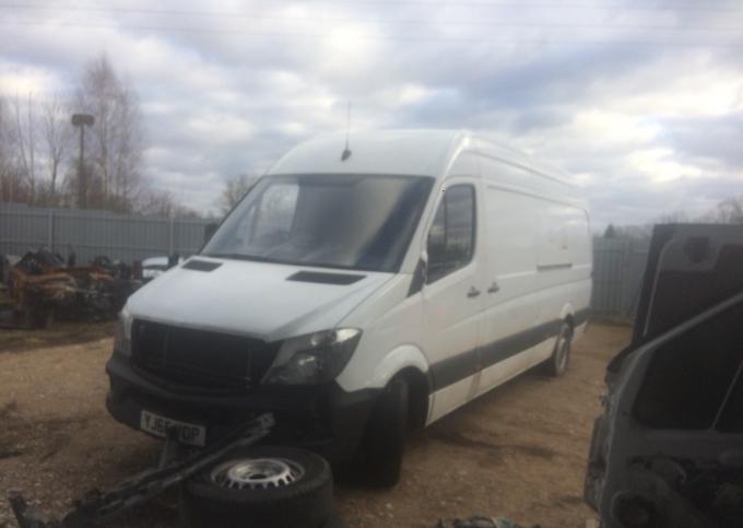 Mercedes Sprinter 2,2cdi 2014г. По запчастям