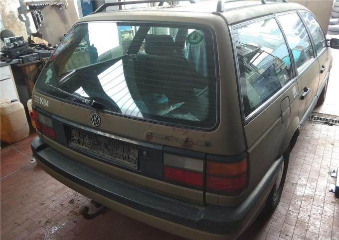 Разобран на запчасти Volkswagen Passat 3 1988-1993