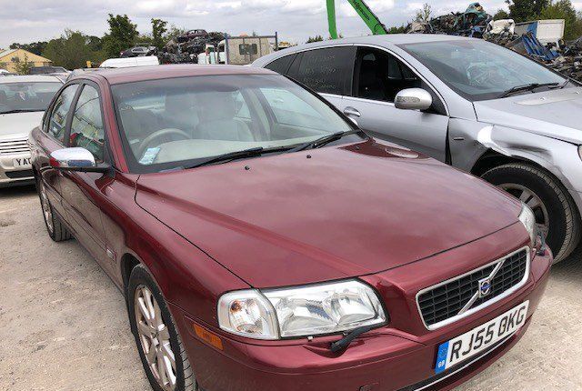 Разбор на запчасти Volvo S80