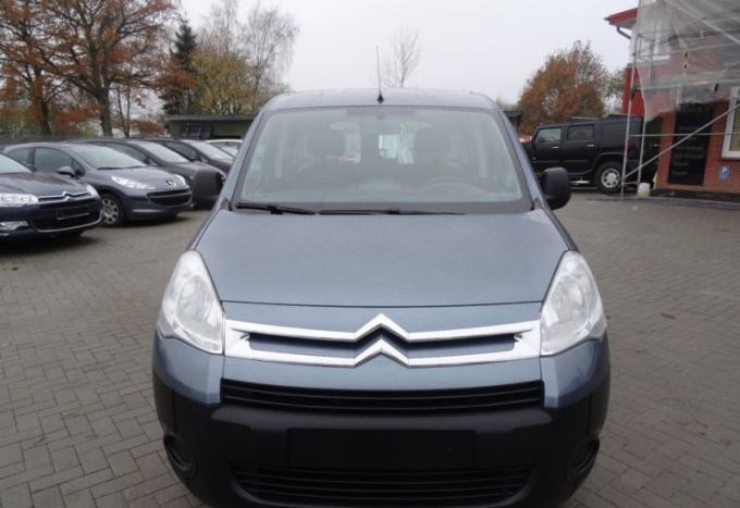 Citroen Berlingo 2013г. на запчасти