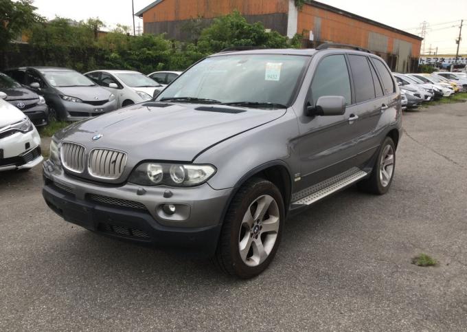 В разборе BMW X5 E53 M54 рестайлинг