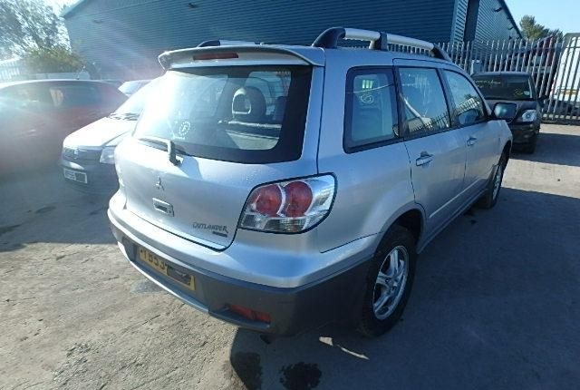 Разобран на запчасти Mitsubishi Outlander 2003-200