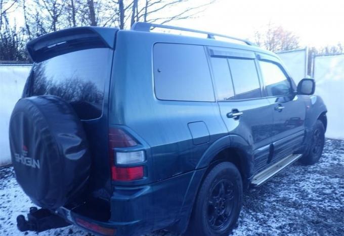 Разобран на запчасти Mitsubishi Pajero 2000-2006