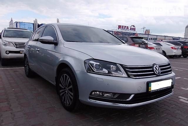 Разбор Фольцваген Пассат Passat B7 седан