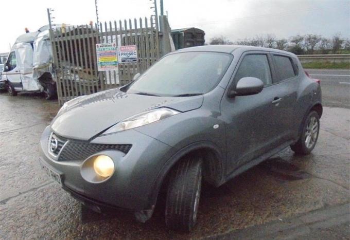 Nissan Juke 2010 в разбор