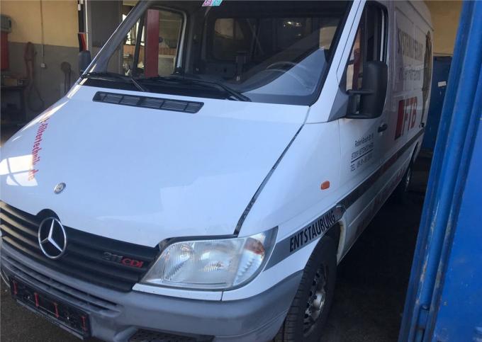 Разбор на запчасти Mercedes Sprinter 1996-2006