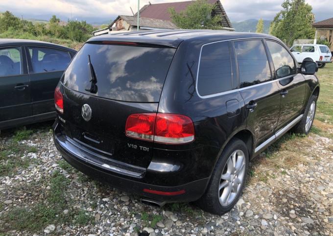 В разборе Volkswagen Touareg 5.0 v10 TDI