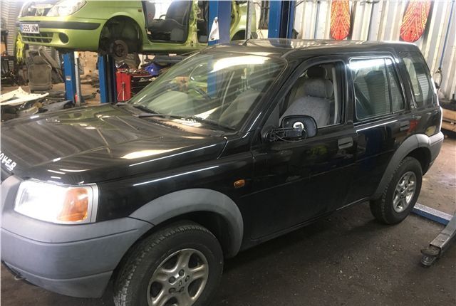 Разбор на запчасти Land Rover Freelander 1