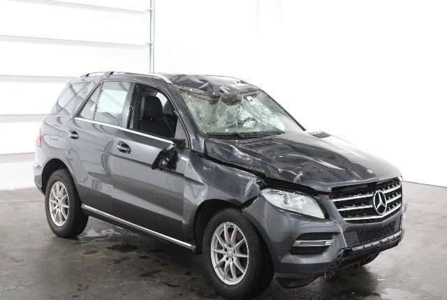 Mercedes-Benz ML W166 2013 г, на запчасти