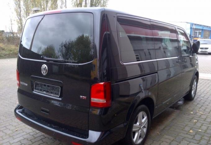 Volkswagen T5 Multivan 2012г. на запчасти