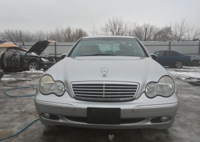 Разбор Mercedes W203 C240