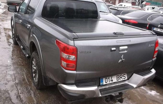 Mitsubishi L200 2016 г на запчасти