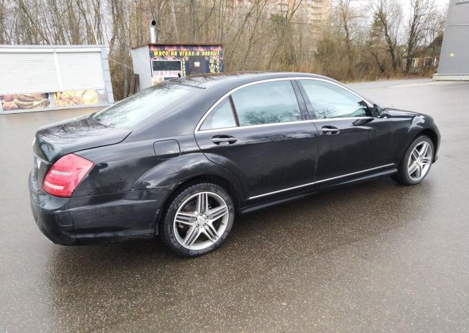 Разборка Mercedes W221. Запчасти Мерседес 221