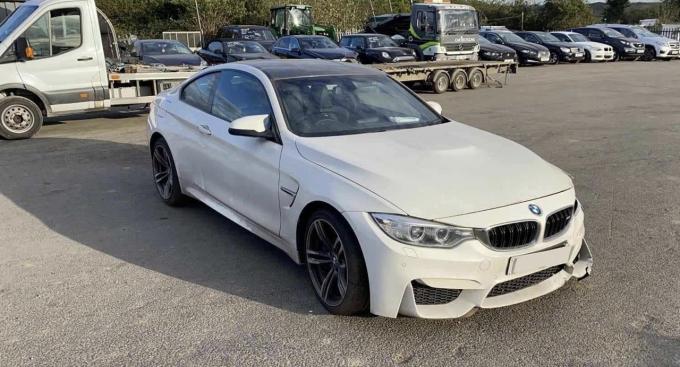 Bmw M4 F82 F83 S55 2015 г по запчастям