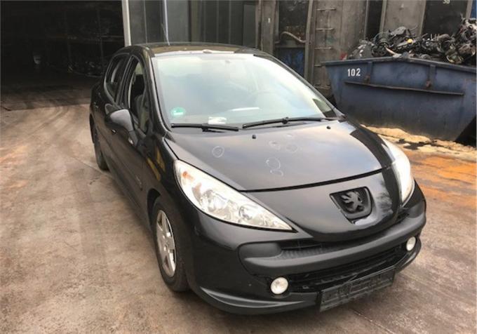 Автомобиль в разборе: Peugeot 207