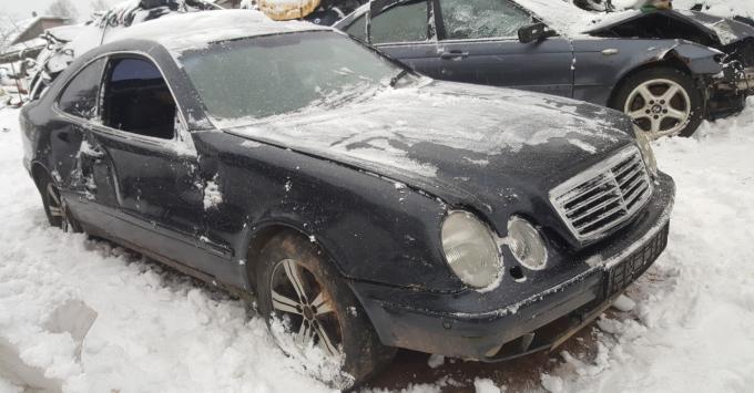 Mercedes CLK w208 2.3акпп запчасти разборка