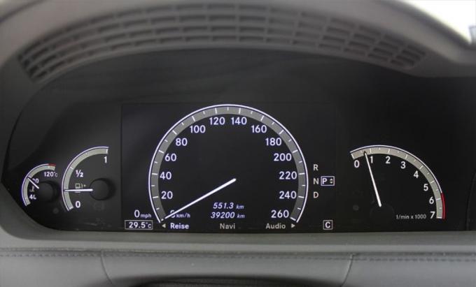 Mercedes-Benz CL W216 2009г, на запчасти