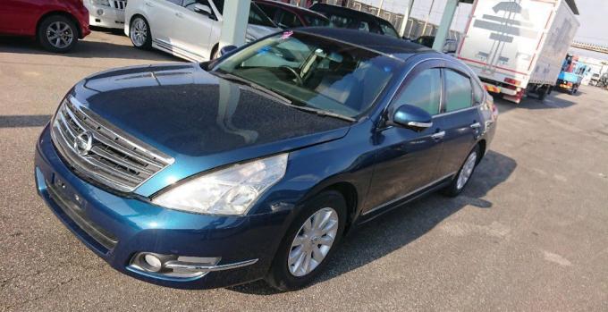 Разборе Nissan Teana j32 2.5 передний привод