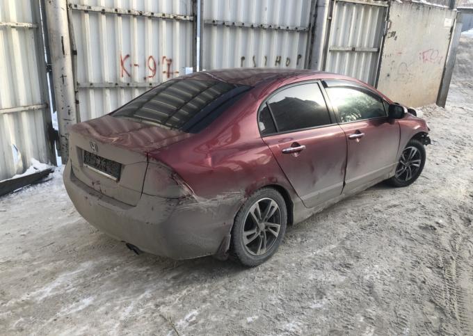 Honda Civic 1.8 АКПП седан по запчастям