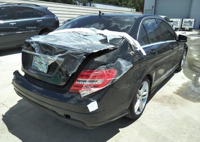 Авторазбор Mercedes C250 W204 1.8 2012 года