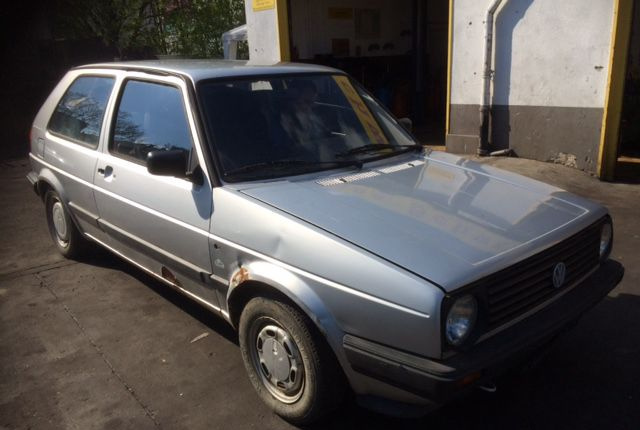 Разбор на запчасти Volkswagen Golf 2 1983-1992