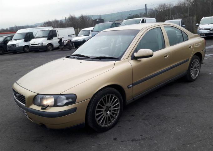 Разбор на запчасти Volvo S60