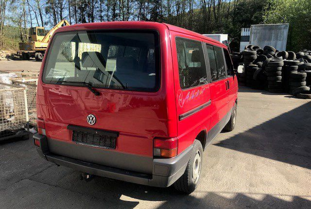 Разбор на запчасти Volkswagen Transporter 4 1991-2