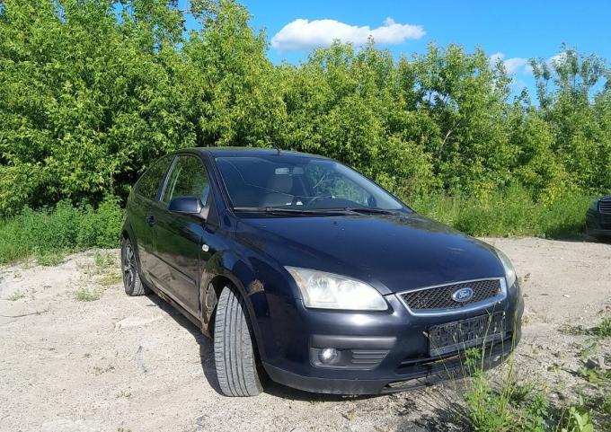 Разбираем Ford Focus 2 хэтчбек 3дв