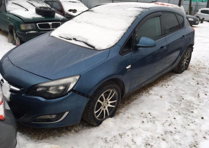 Opel Astra J хэтчбек по запчастям