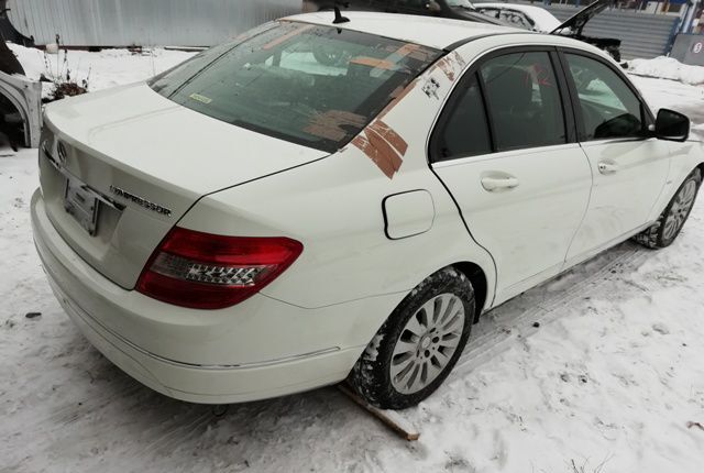 В разборе Мерседес W204 C200 Kompressor 2008г