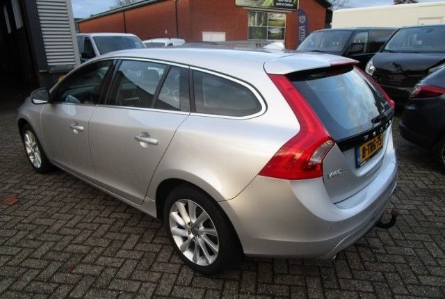 Volvo V60 2014г, на запчасти