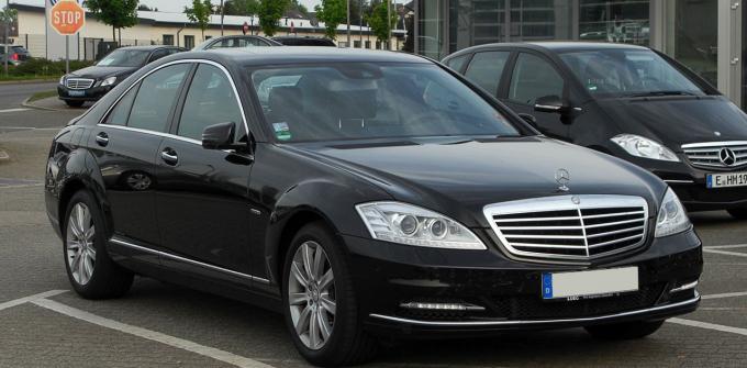 На запчасти W221 s500 s221 дверь бампер радиатор т